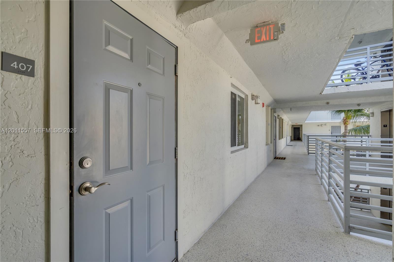 1401 Bay Road, Unit 407 Miami Beach, FL 33139 - Photo 2 of 27