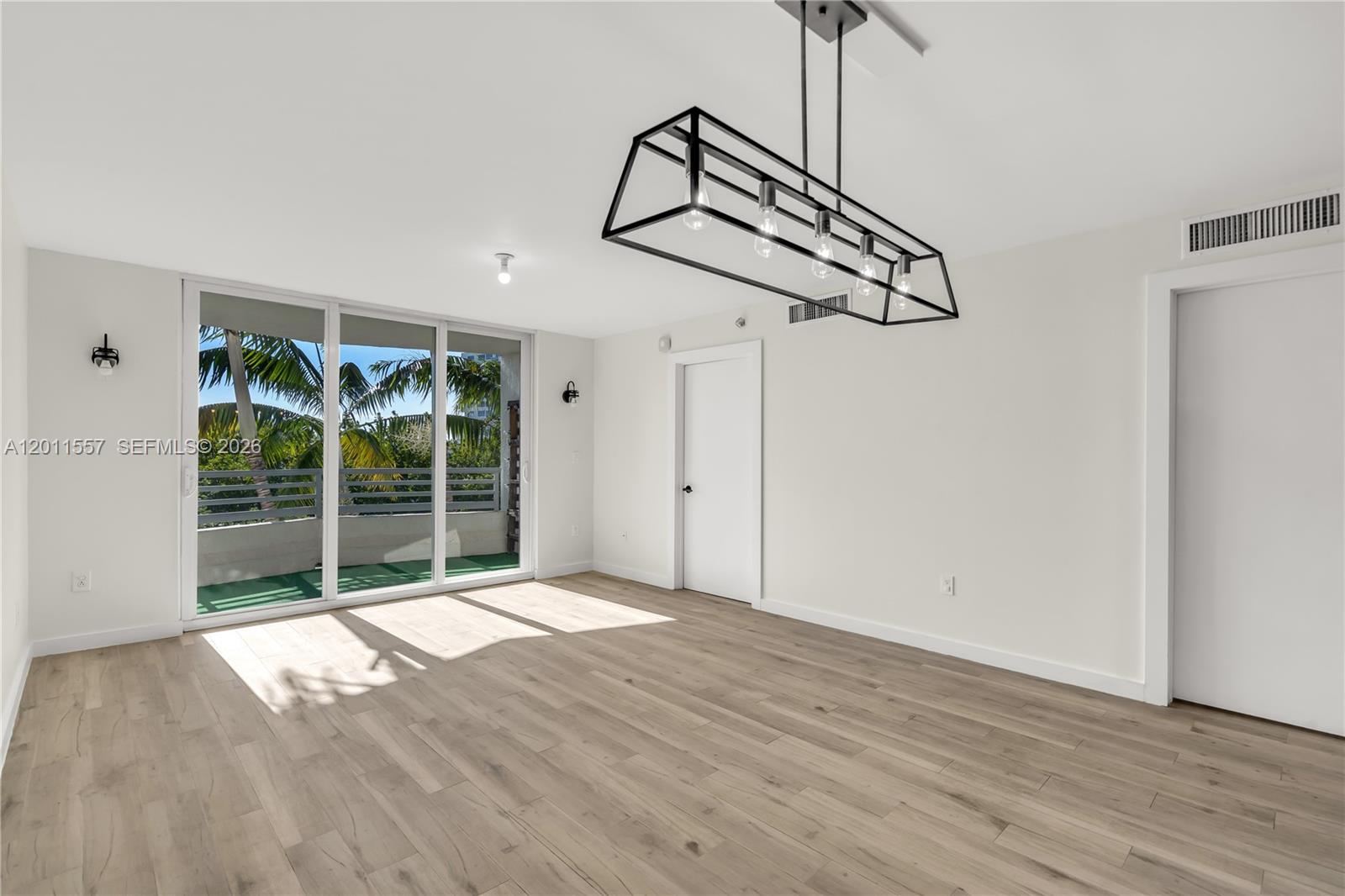 1401 Bay Road, Unit 407 Miami Beach, FL 33139 - Photo 5 of 27