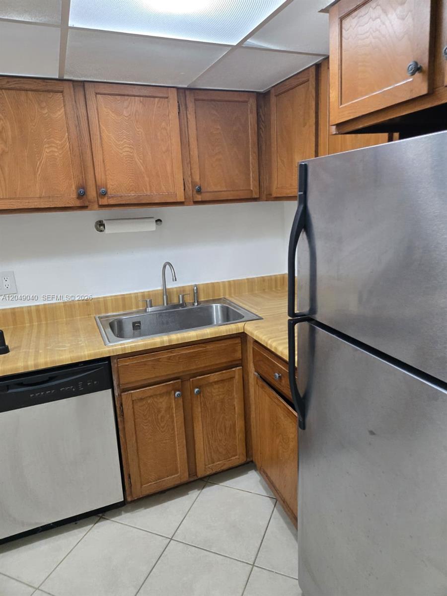 3690 Inverrary Drive, Unit 2Q Lauderhill, FL 33319 - Photo 6 of 31