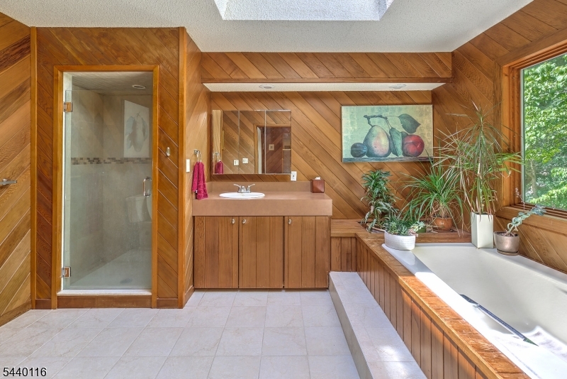5 Thads Hill Road Hampton, NJ 08827 - Photo 14 of 49