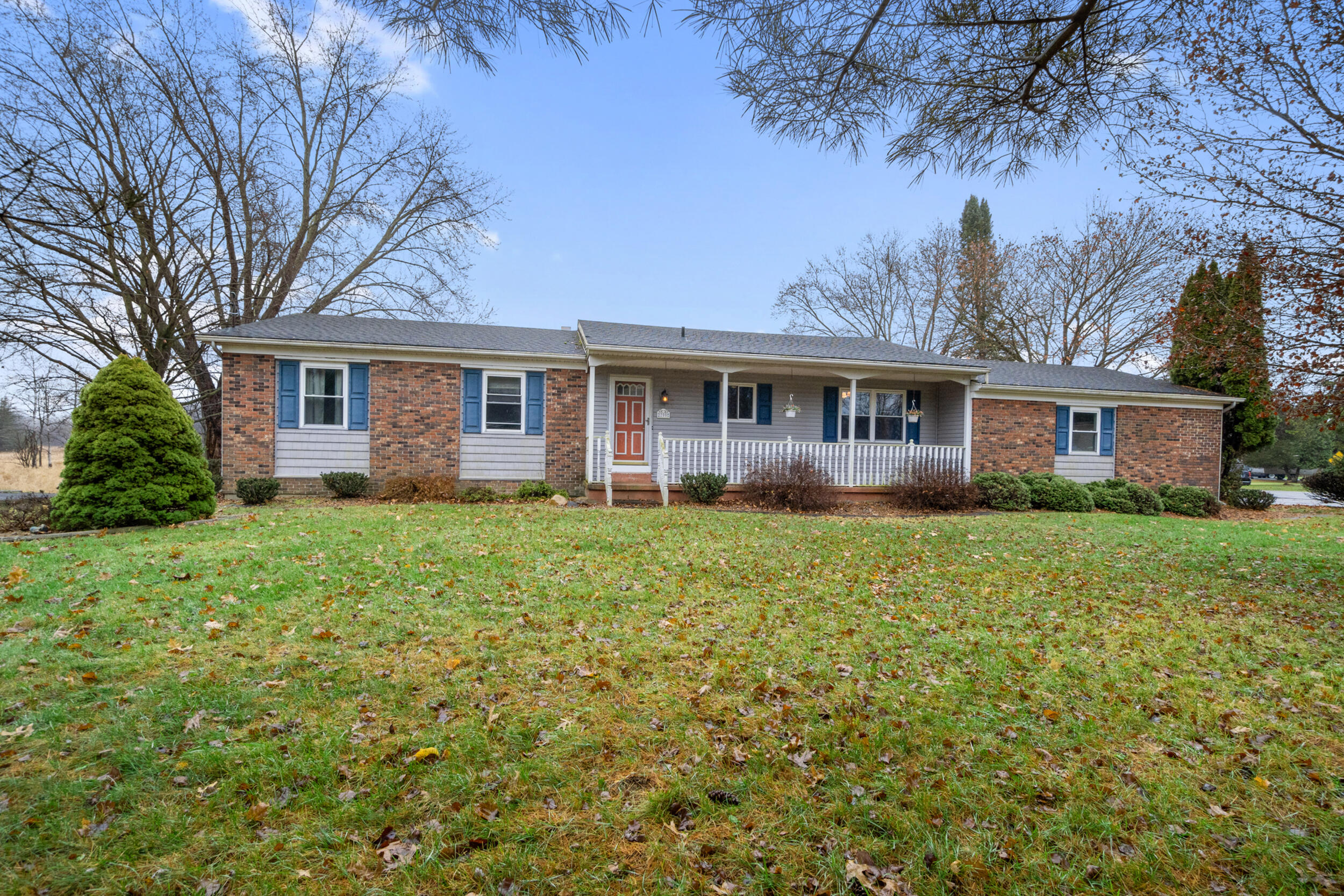 2799 Horton Road Jackson, MI 49203 - Photo 3 of 52 3_2799 horton rd jackson mi - 0003
