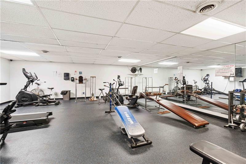 2120 Greentree Road, Unit TE11 Pittsburgh, PA 15220 - Photo 18 of 23 a view of a room with gym equipment