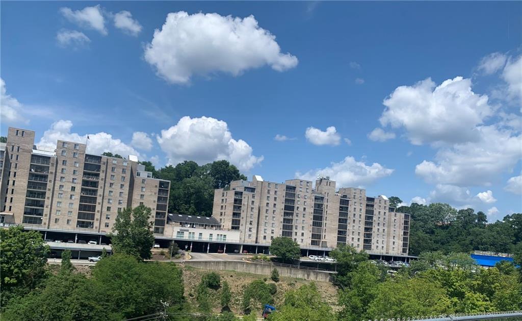 2120 Greentree Road, Unit TE11 Pittsburgh, PA 15220 - Photo 23 of 23 a view of a city with tall buildings
