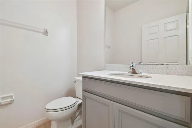 $2,425 | 5742 Spotted Harrier Way, Lithia, FL 33547