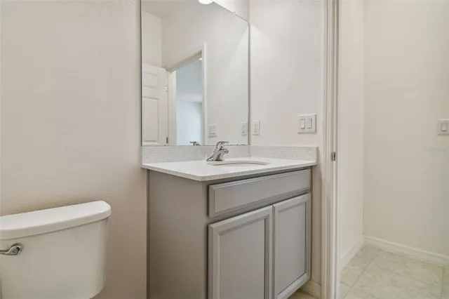 $2,425 | 5742 Spotted Harrier Way, Lithia, FL 33547