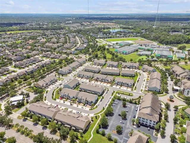 $2,425 | 5742 Spotted Harrier Way, Lithia, FL 33547