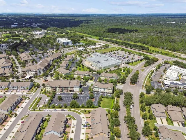 $2,425 | 5742 Spotted Harrier Way, Lithia, FL 33547