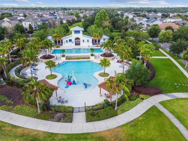 $2,425 | 5742 Spotted Harrier Way, Lithia, FL 33547