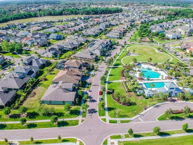 $2,425 | 5742 Spotted Harrier Way, Lithia, FL 33547