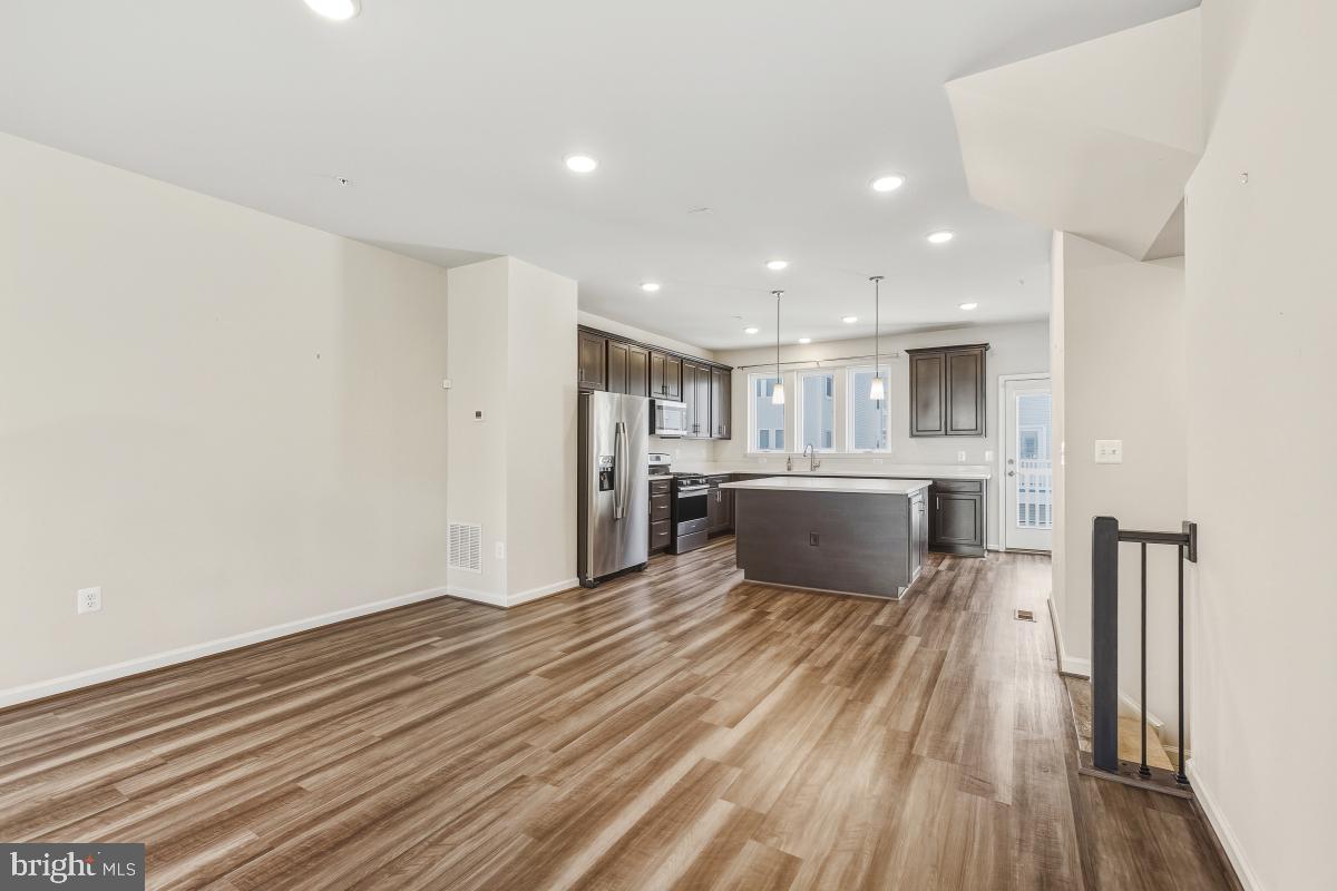 3230 Provider Way Germantown, MD 20874 - Photo 13 of 57 Dining