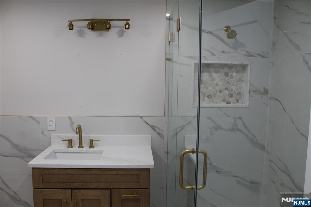 10 Alpine Trail Vernon, NJ 07462 - Photo 17 of 29