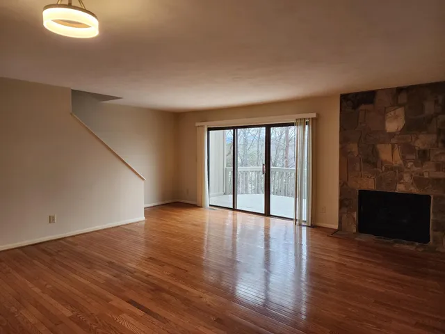 $259,000 | 3363 Londonderry Lane, Roanoke, VA 24018