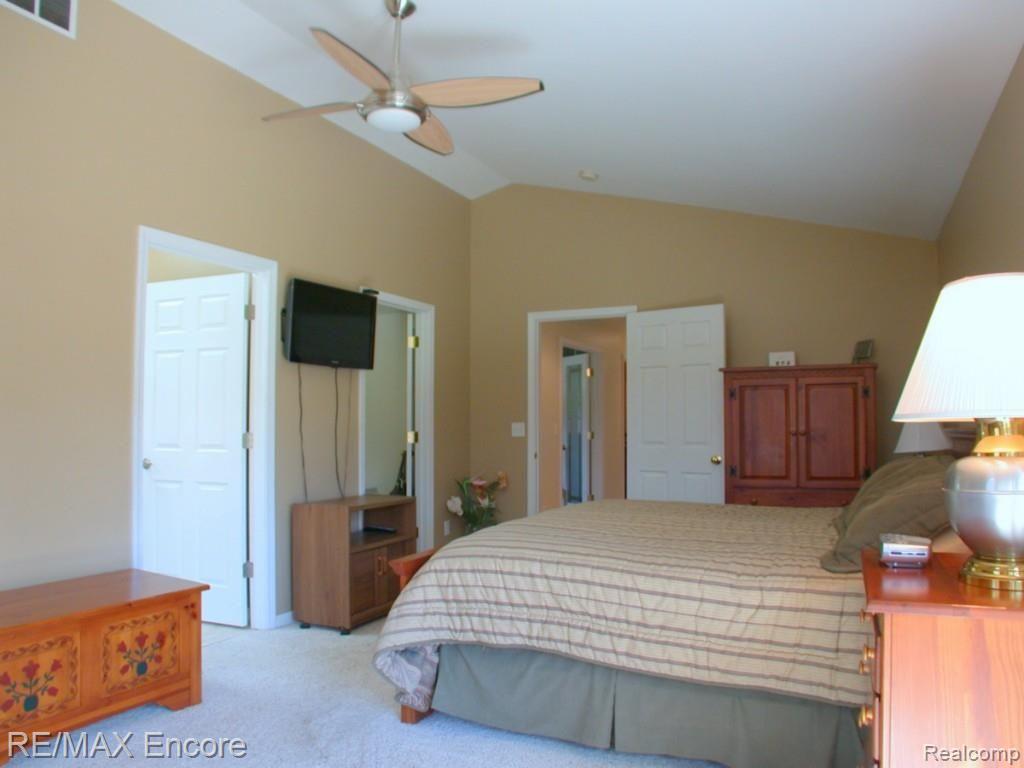 1183 Ruby Avenue Rochester, MI 48309 - Photo 12 of 42 MASTER BEDROOM