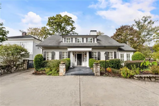$1,795,000 | 10 South Prado Northeast, Atlanta, GA 30309