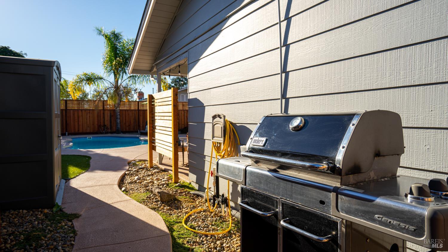 235 Grove Avenue Santa Rosa, CA 95409 - Photo 35 of 37