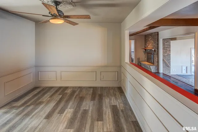 $365,000 | 333 North Lakeview Drive, Salem, IL 62881