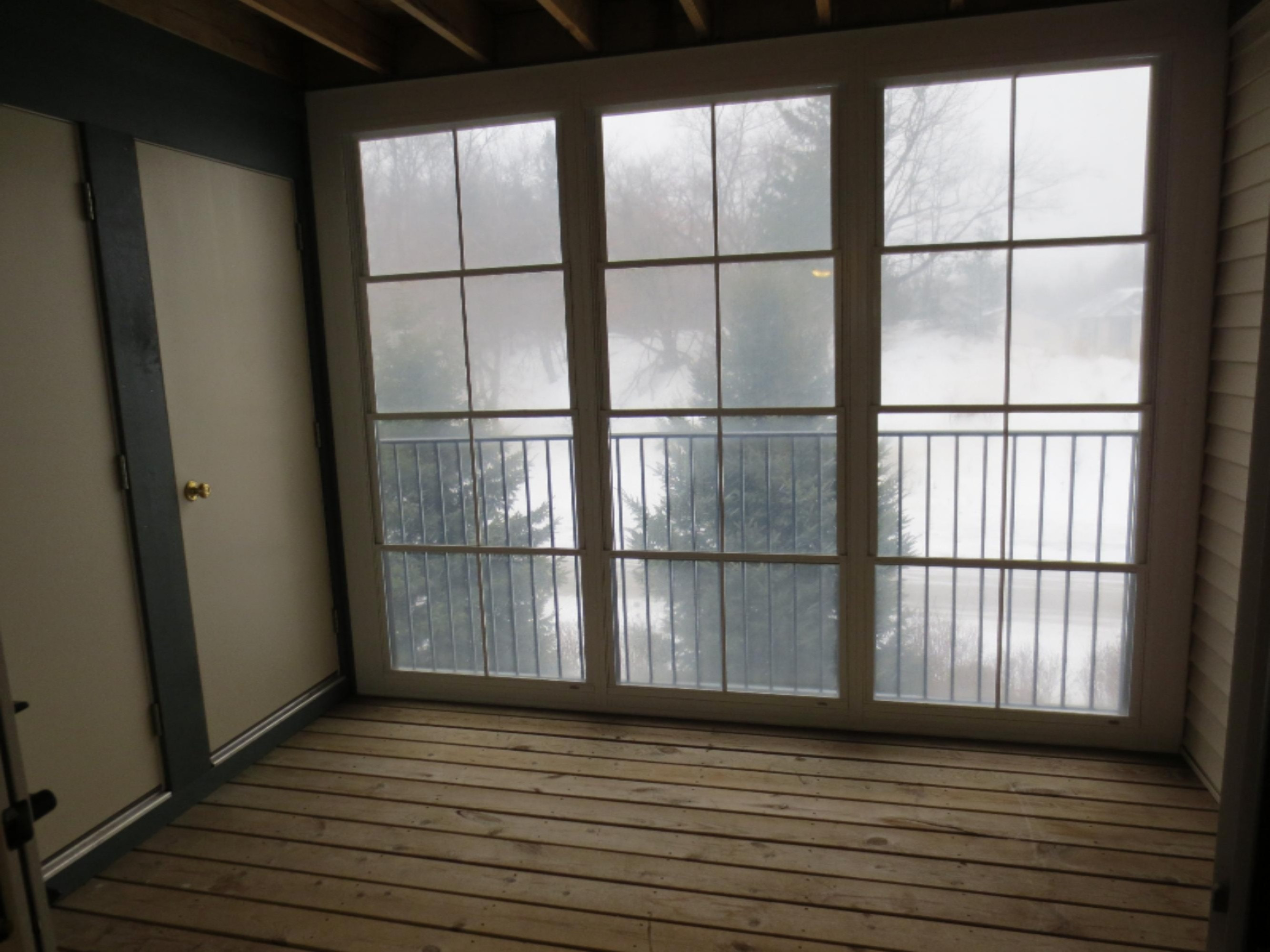 18400 North Ridge Court, Unit 22 Spring Lake, MI 49456 - Photo 14 of 20 North Ridge 2bed 2 bath 013
