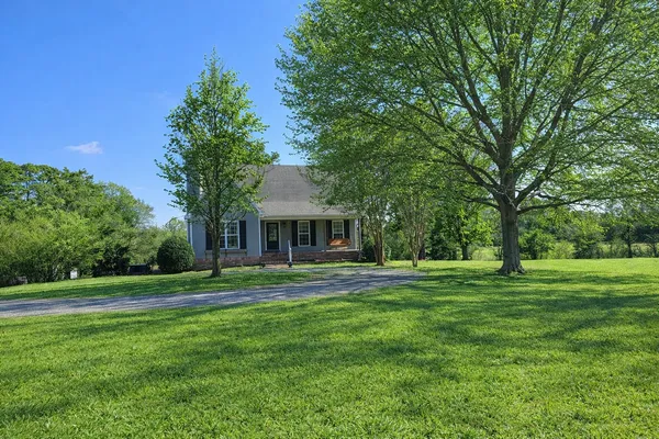 $490,000 | 491 Hillview Drive, Lawrenceburg, TN 38464