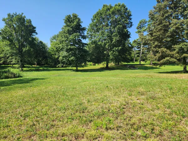 $490,000 | 491 Hillview Drive, Lawrenceburg, TN 38464