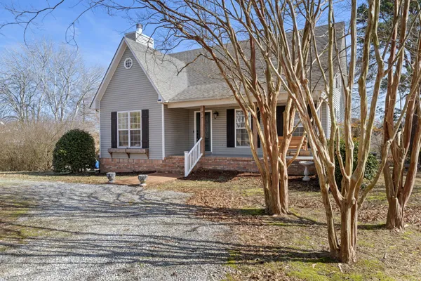 $490,000 | 491 Hillview Drive, Lawrenceburg, TN 38464