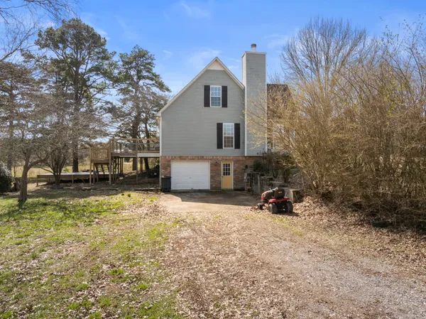 $490,000 | 491 Hillview Drive, Lawrenceburg, TN 38464
