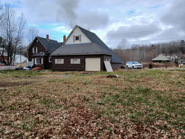 $165,000 | 29 River Street, Strong, ME 04983