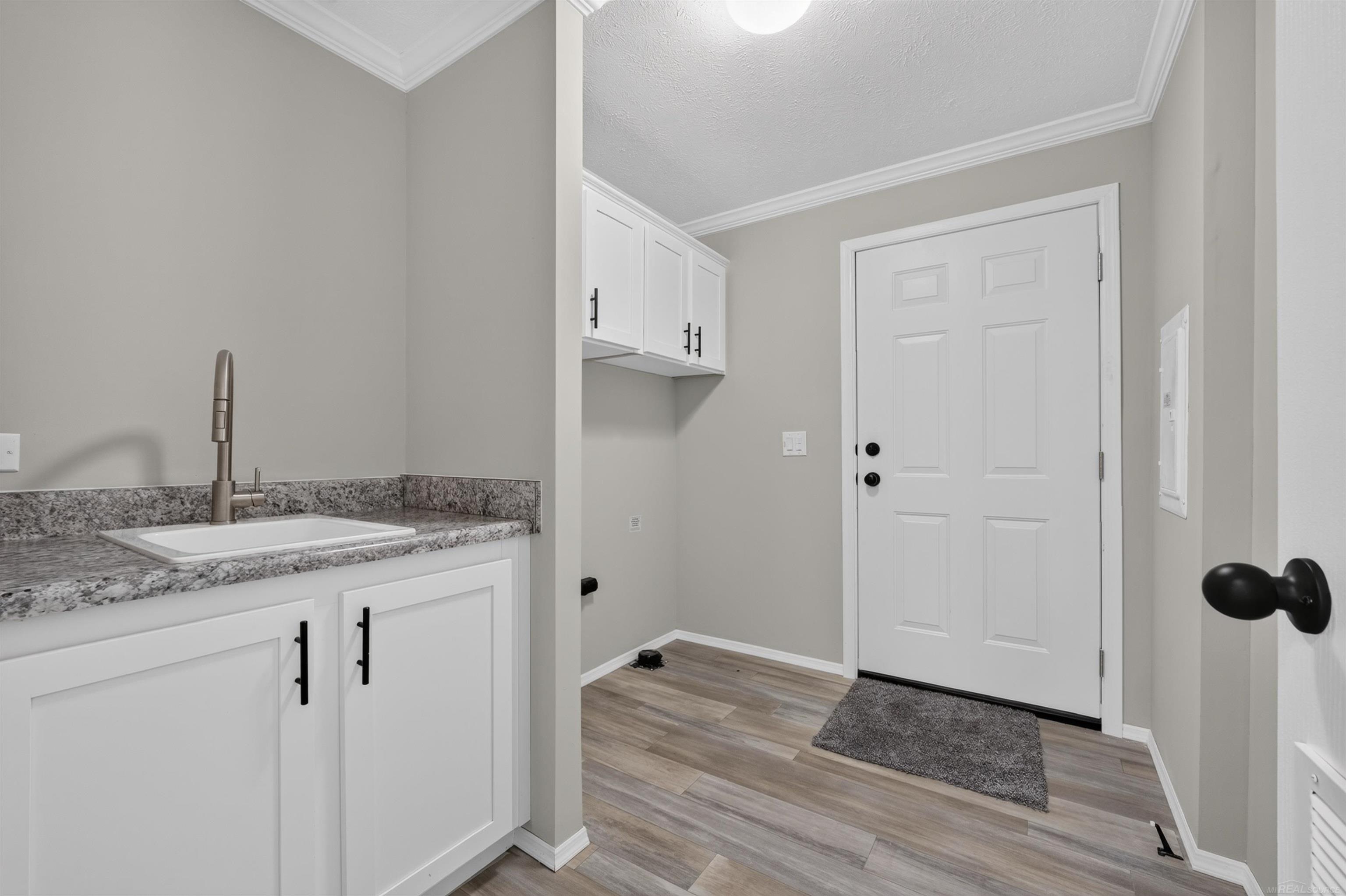 180 Riviera Drive Lapeer, MI 48446 - Photo 19 of 19 50212178-0f3d7e3f-580b-4bc1-af83-72622a41465a.JPG