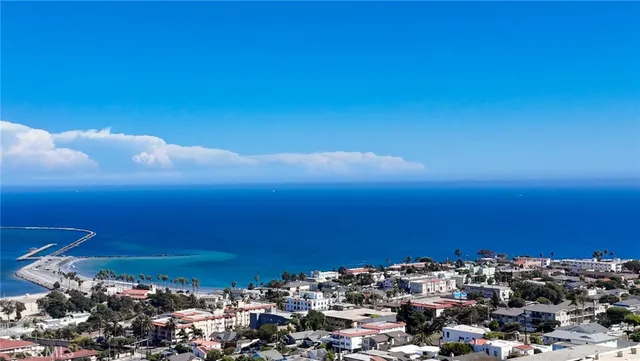 $969,000 | 711 West 33rd Street, Unit 9, San Pedro, CA 90731