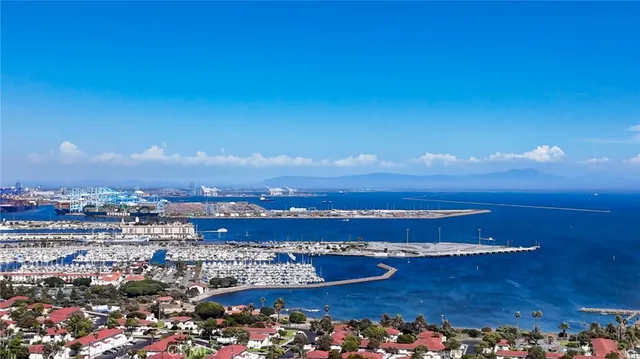 $969,000 | 711 West 33rd Street, Unit 9, San Pedro, CA 90731