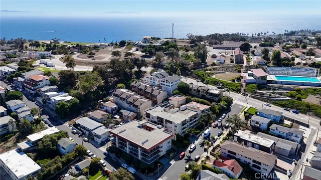 $969,000 | 711 West 33rd Street, Unit 9, San Pedro, CA 90731