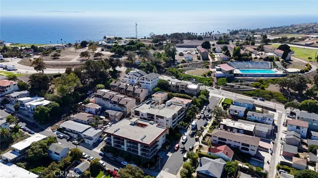 $969,000 | 711 West 33rd Street, Unit 9, San Pedro, CA 90731