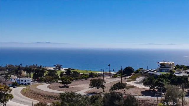 $969,000 | 711 West 33rd Street, Unit 9, San Pedro, CA 90731