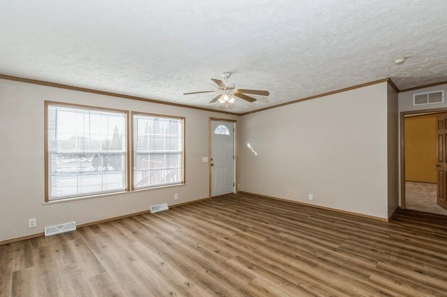 1168 Underwood Avenue Riverside, IA 52327 - Photo 10 of 22 Gallery Image 10