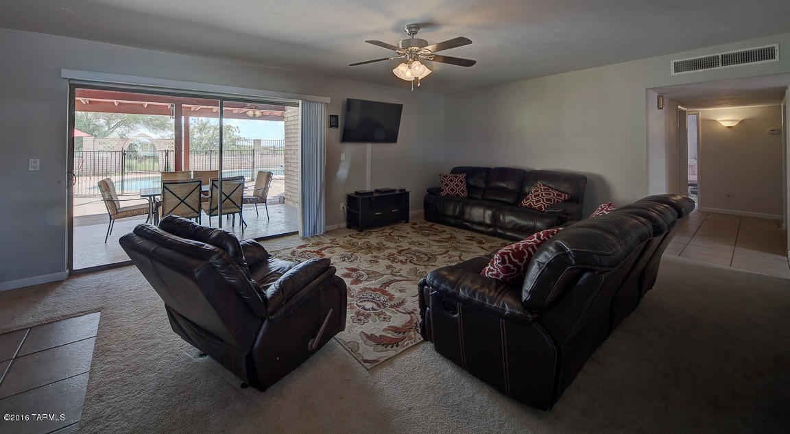 75 West Forrest Feezor Street Corona de Tucson, AZ 85641 - Photo 10 of 22
