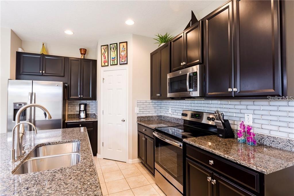 6959 Towne Lake Road Riverview, FL 33578 - Photo 8 of 26
