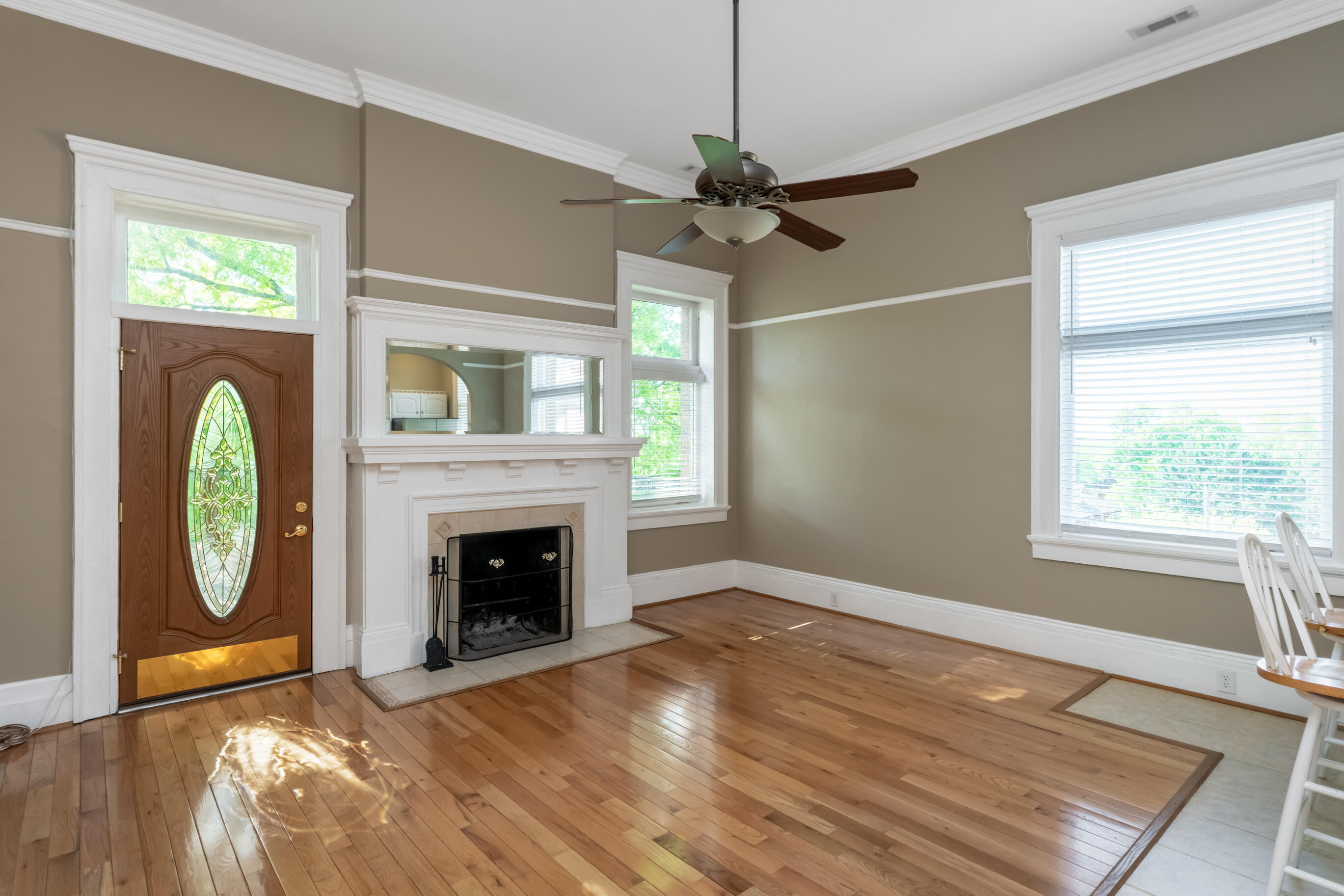 900 Vine Street, Unit 8 Chattanooga, TN 37403 - Photo 16 of 79 _DSC9889-HDR-Edit