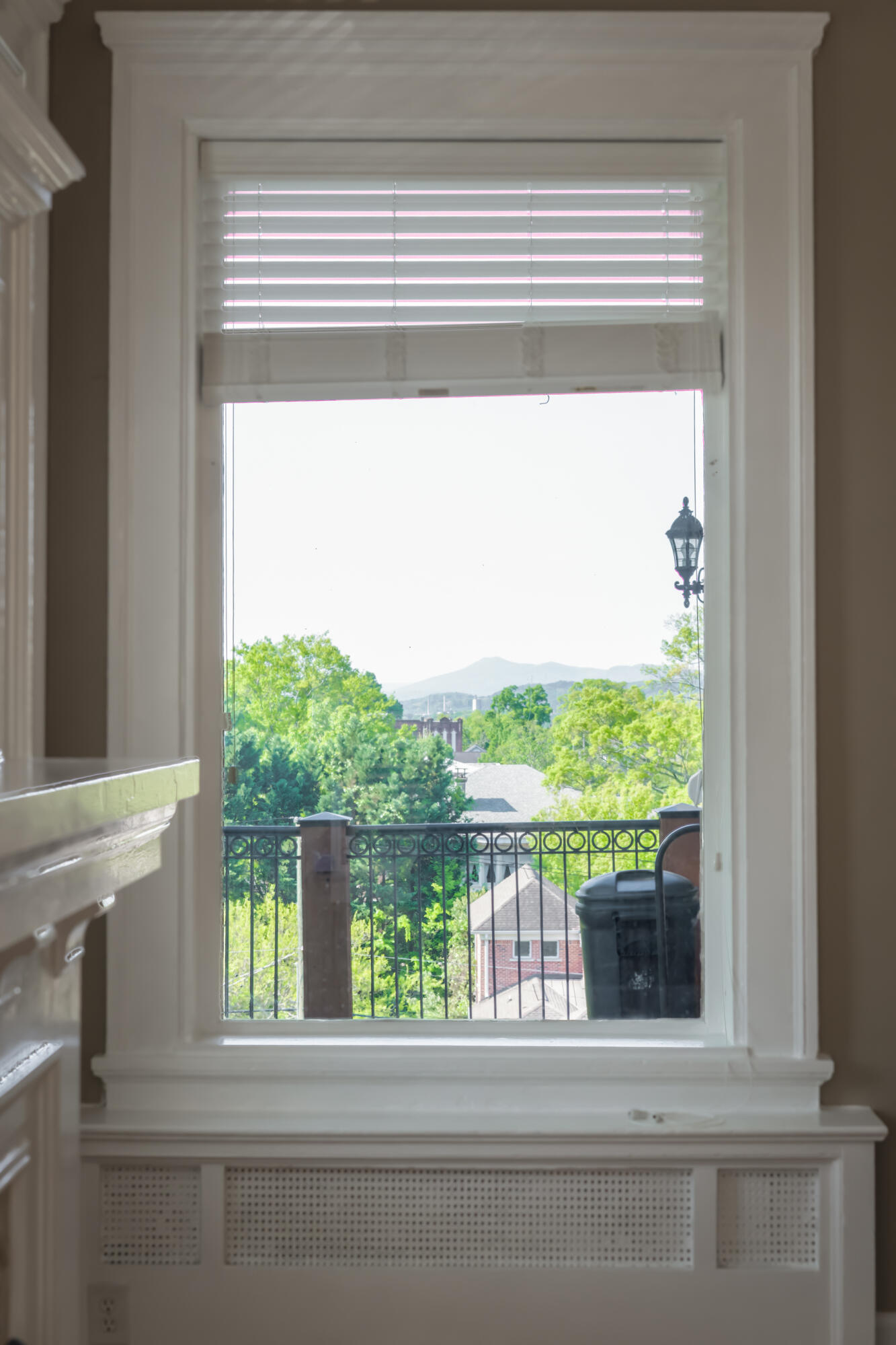 900 Vine Street, Unit 8 Chattanooga, TN 37403 - Photo 45 of 79 _DSC9938-HDR-Edit