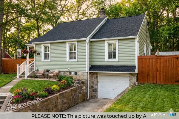 $275,000 | 245 Mill Plain Avenue, Waterbury, CT 06705