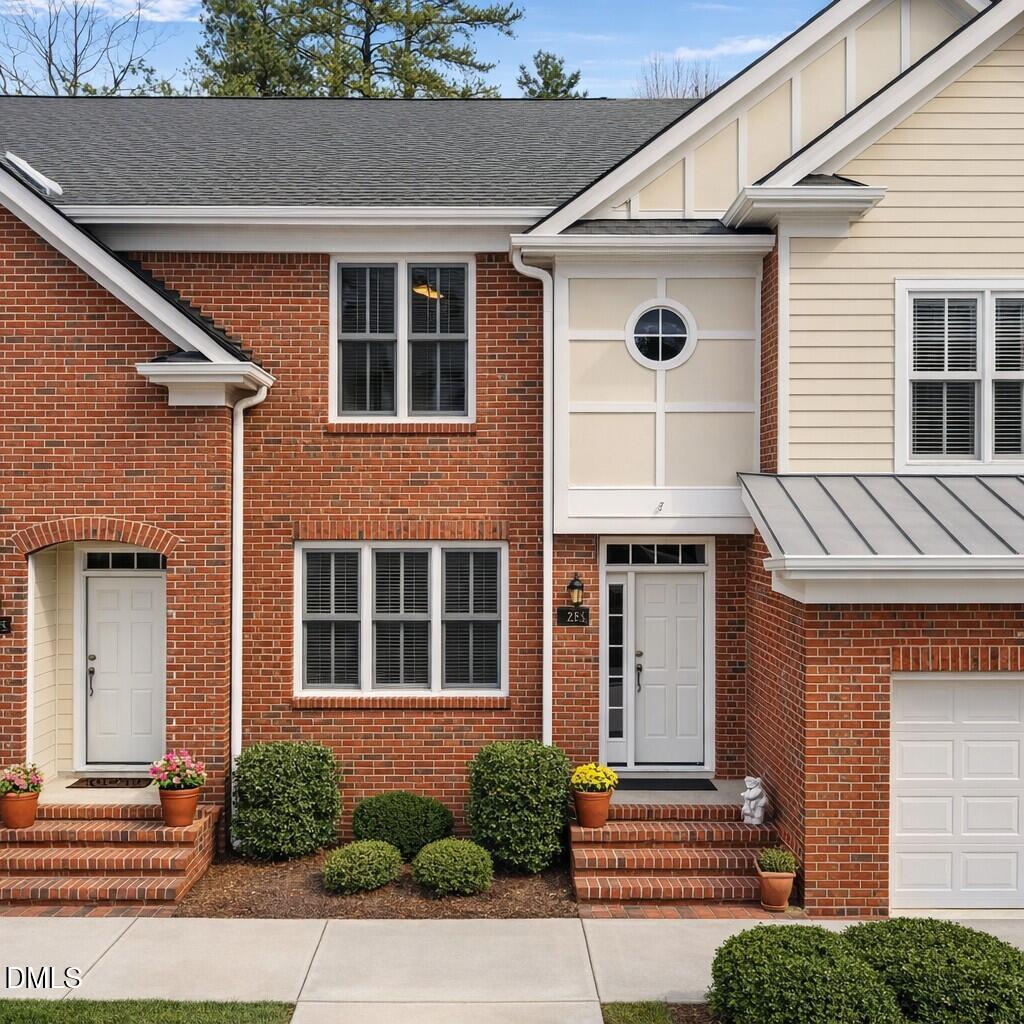 Welcome to 132 Ashton Hall