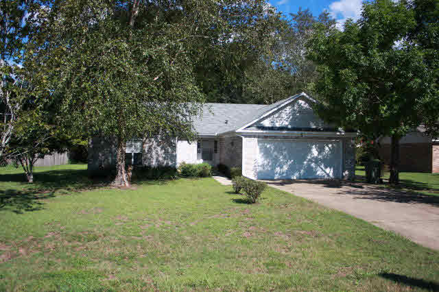 5 Magnolia Circle Foley, AL 36535 - Photo 1 of 1