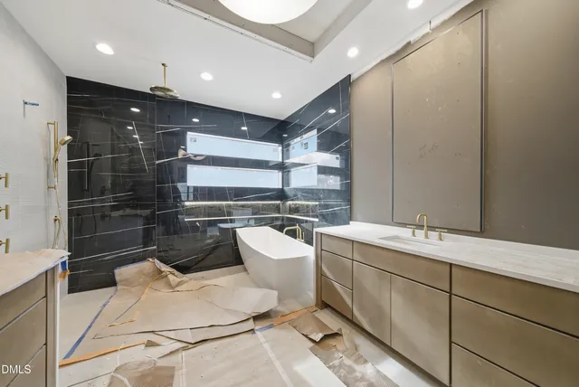 $4,795,000 | 1925 Hunting Ridge Road, Raleigh, NC 27615