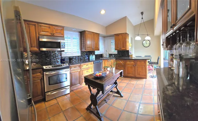 $799,000 | Windward, North Miami Beach, FL 33162