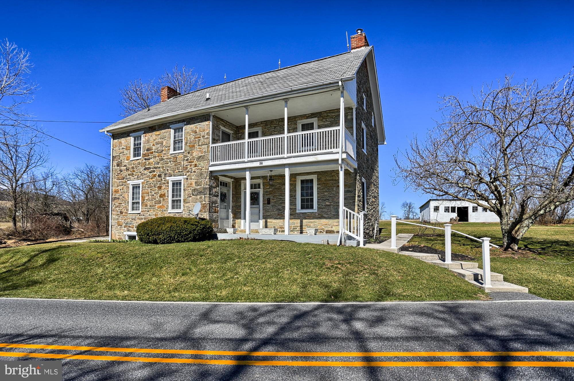 425 Hilltown Road Gettysburg, PA 17325 - Photo 1 of 47 Gallery Image 1