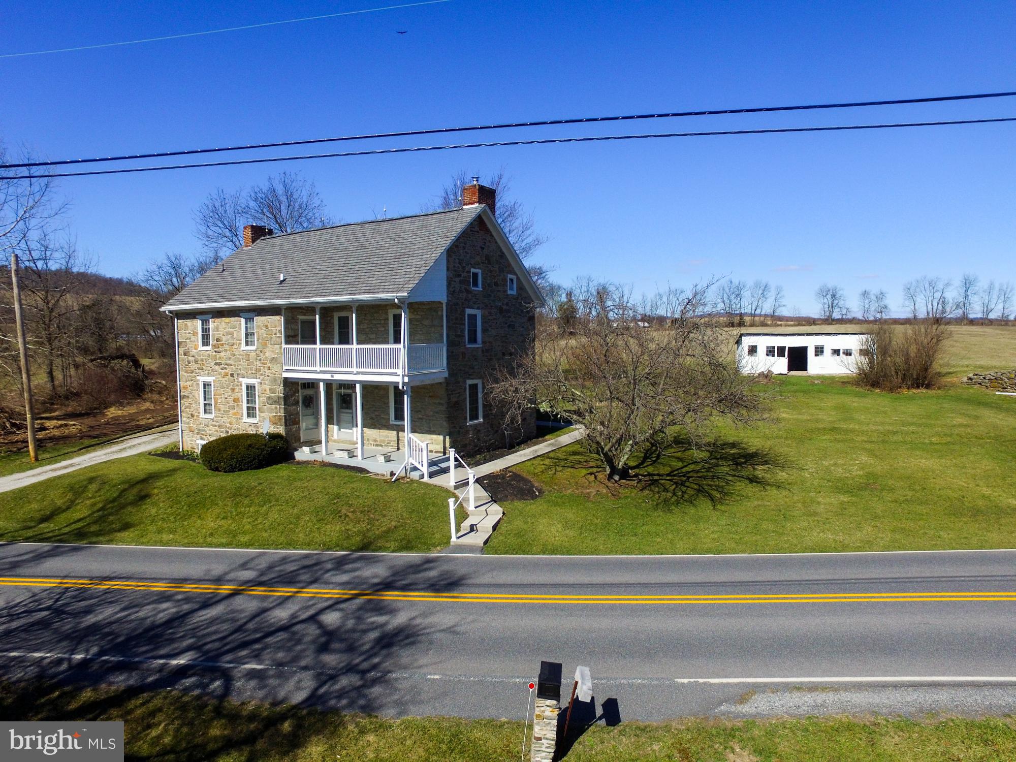 425 Hilltown Road Gettysburg, PA 17325 - Photo 5 of 47 Gallery Image 5
