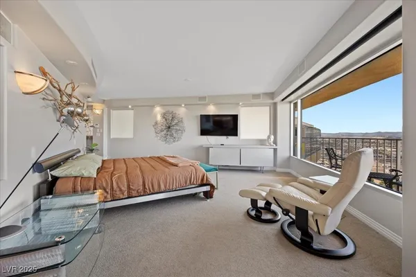 $10,000 | 3111 Bel Air Drive, Unit 28C, Las Vegas, NV 89109