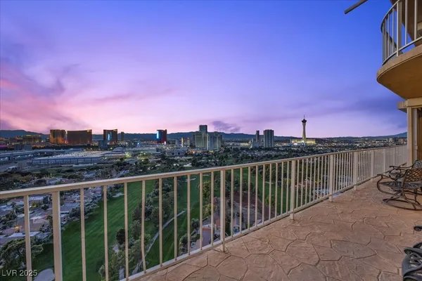 $10,000 | 3111 Bel Air Drive, Unit 28C, Las Vegas, NV 89109