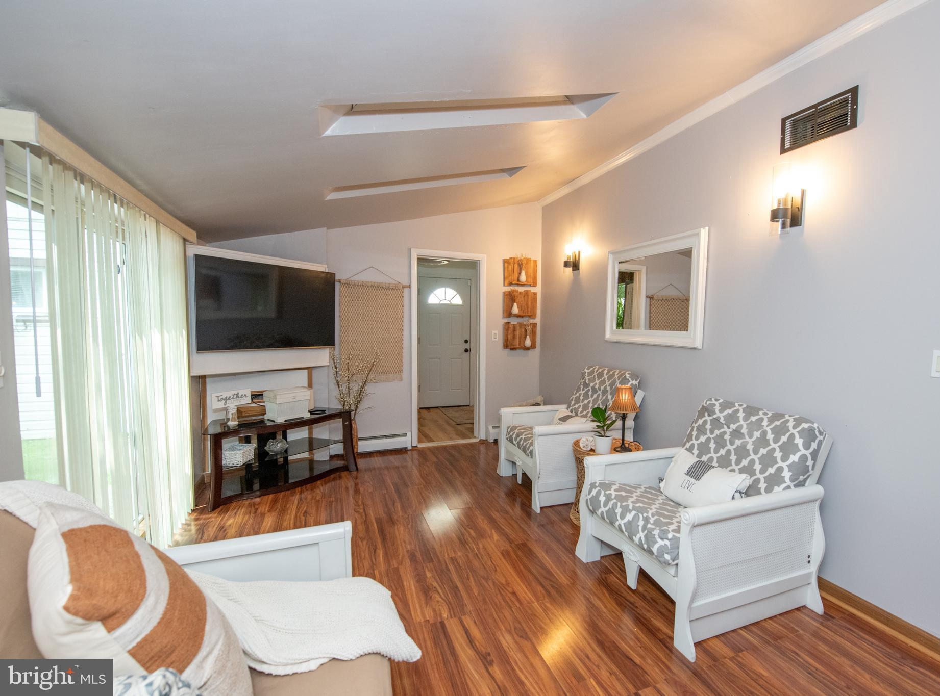 11013 Stevens Road Philadelphia, PA 19116 - Photo 20 of 42 Gallery Image 20