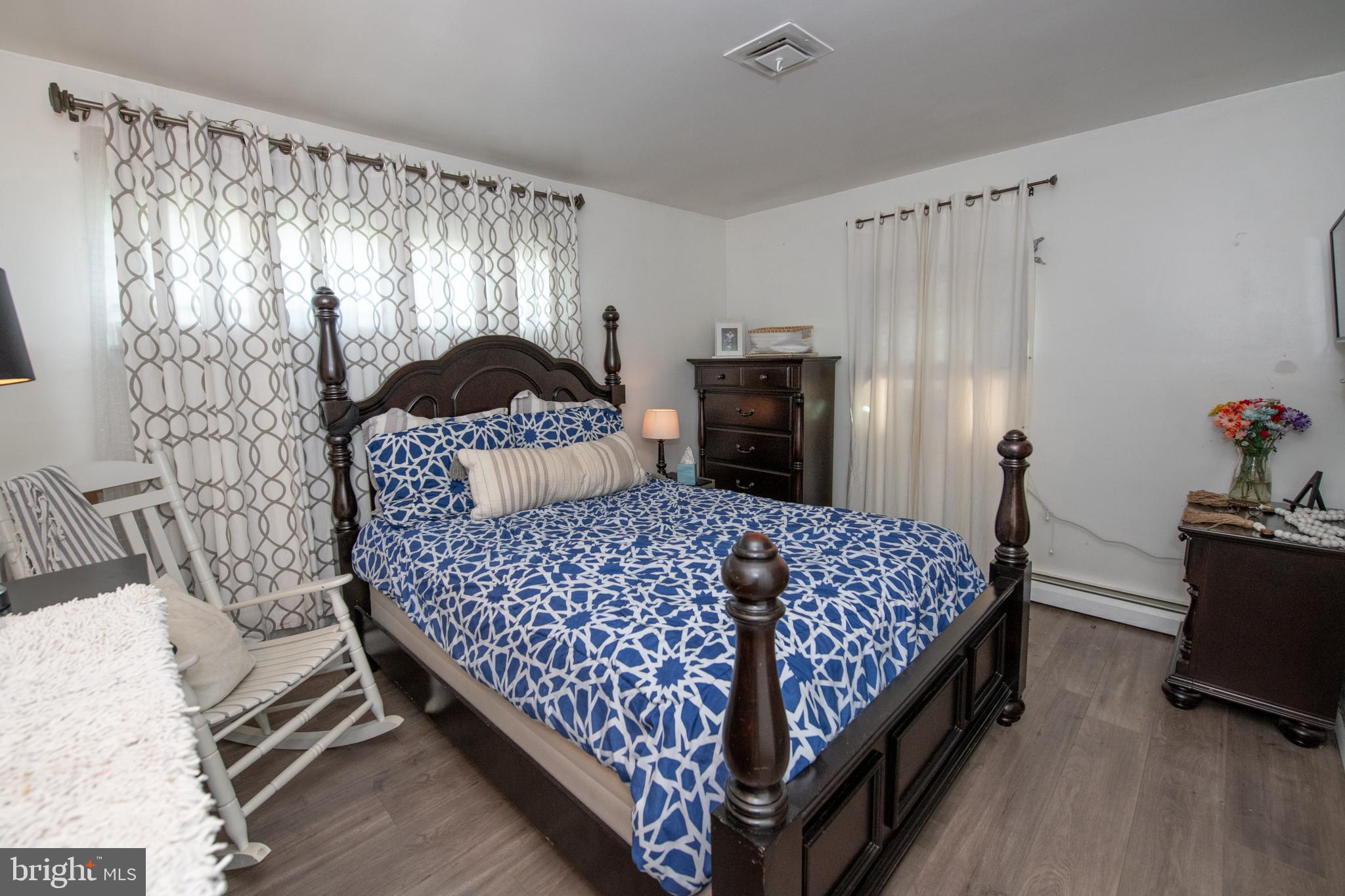 11013 Stevens Road Philadelphia, PA 19116 - Photo 22 of 42 First floor- primary bedroom