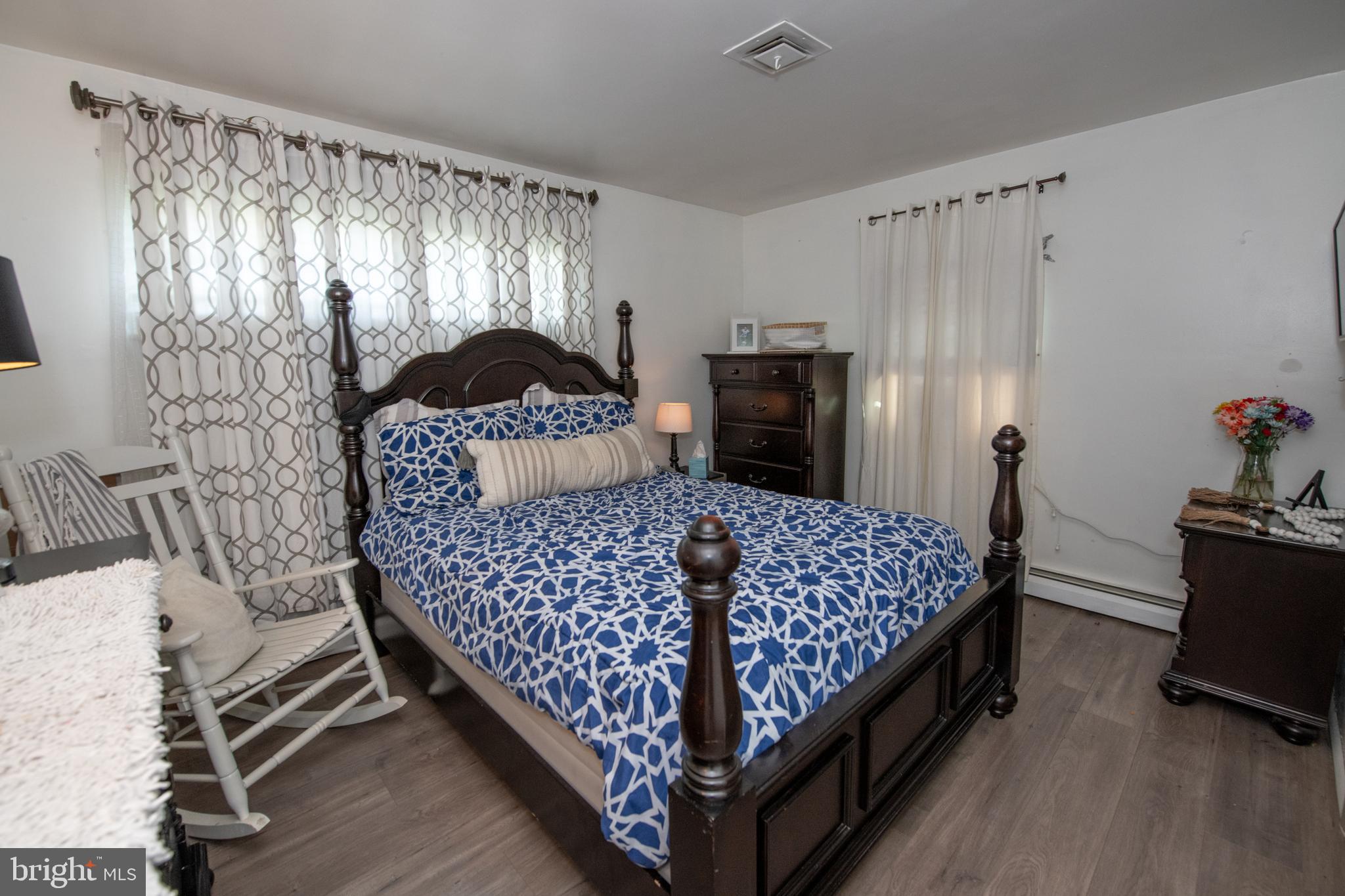 11013 Stevens Road Philadelphia, PA 19116 - Photo 23 of 42 First floor- primary bedroom
