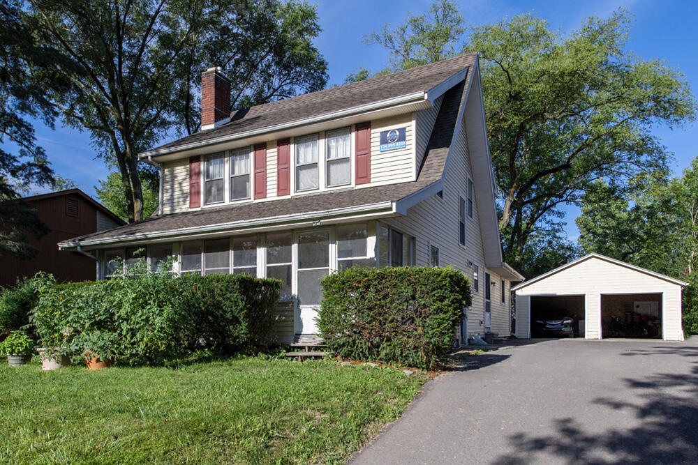 785 North Maple Road Ann Arbor, MI 48103 - Photo 2 of 10 785 N Maple Rd MW